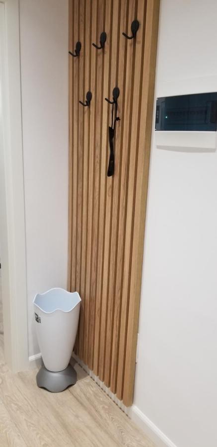 2A Near Blloku Area Apartment Tirana Buitenkant foto